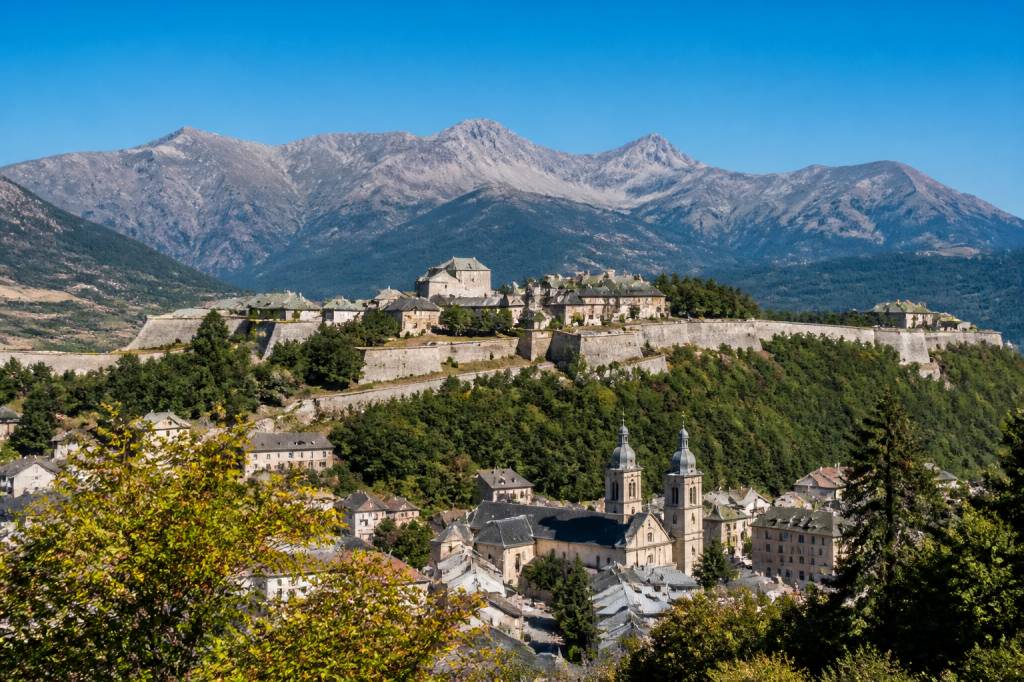 Briançon et Serre Chevalier : guide des incontournables de la montagne