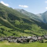 Arêches Beaufort été avis : que vaut cette destination pour un séjour dans les Alpes ?