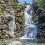Belle cascade à découvrir autour de Serre Chevalier cet été